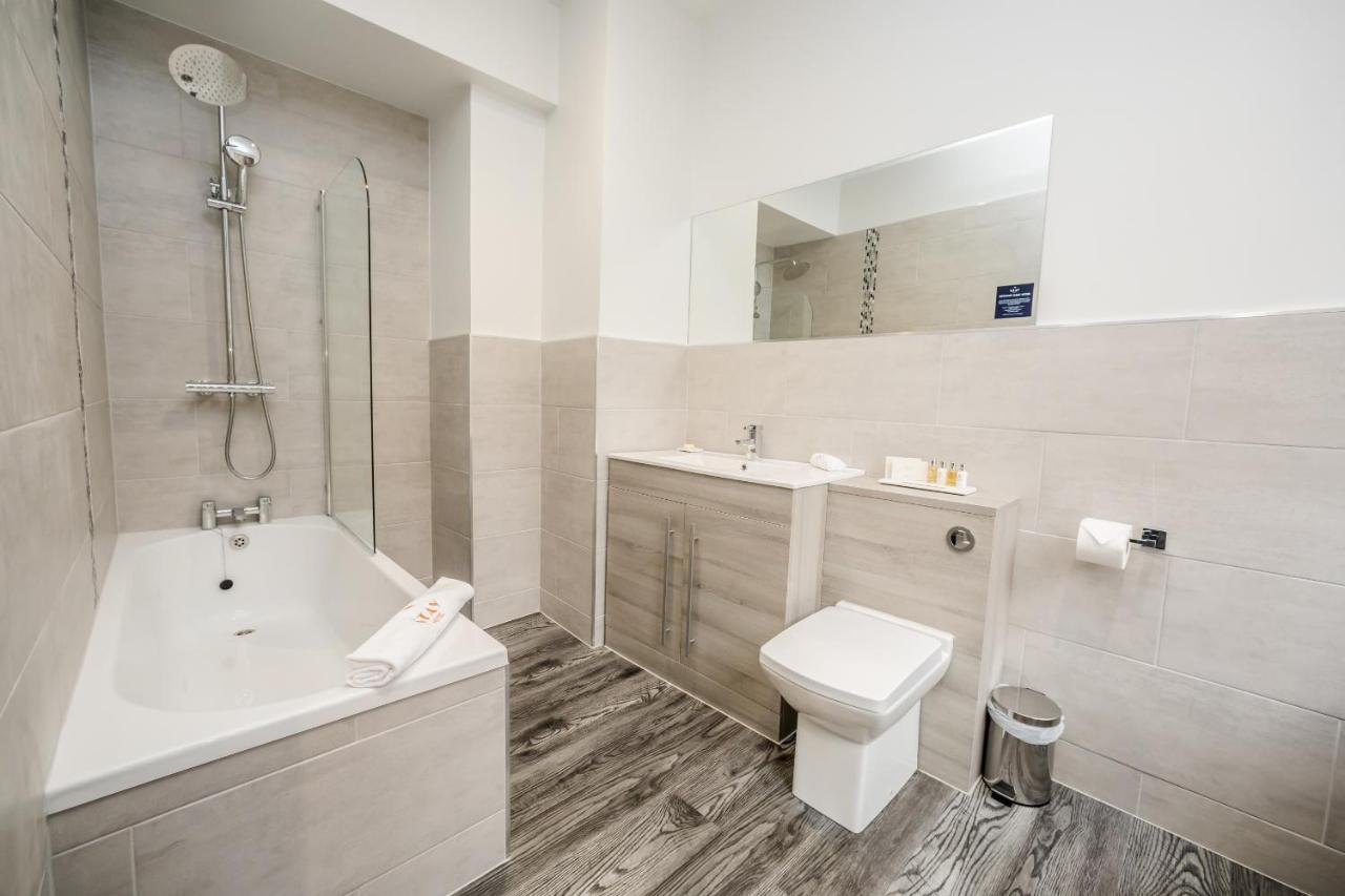 Stay Hotel Huddersfield Dış mekan fotoğraf
